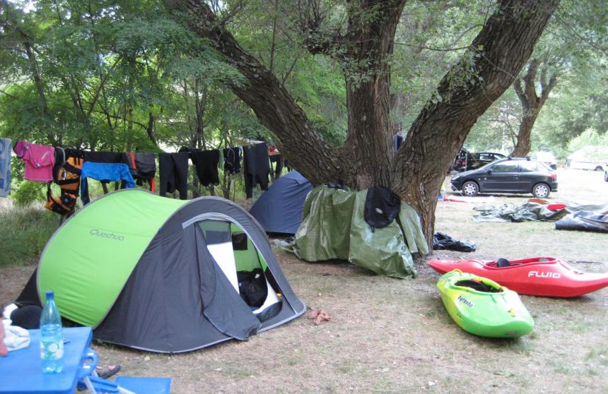 Emplacements de camping-caravaning
